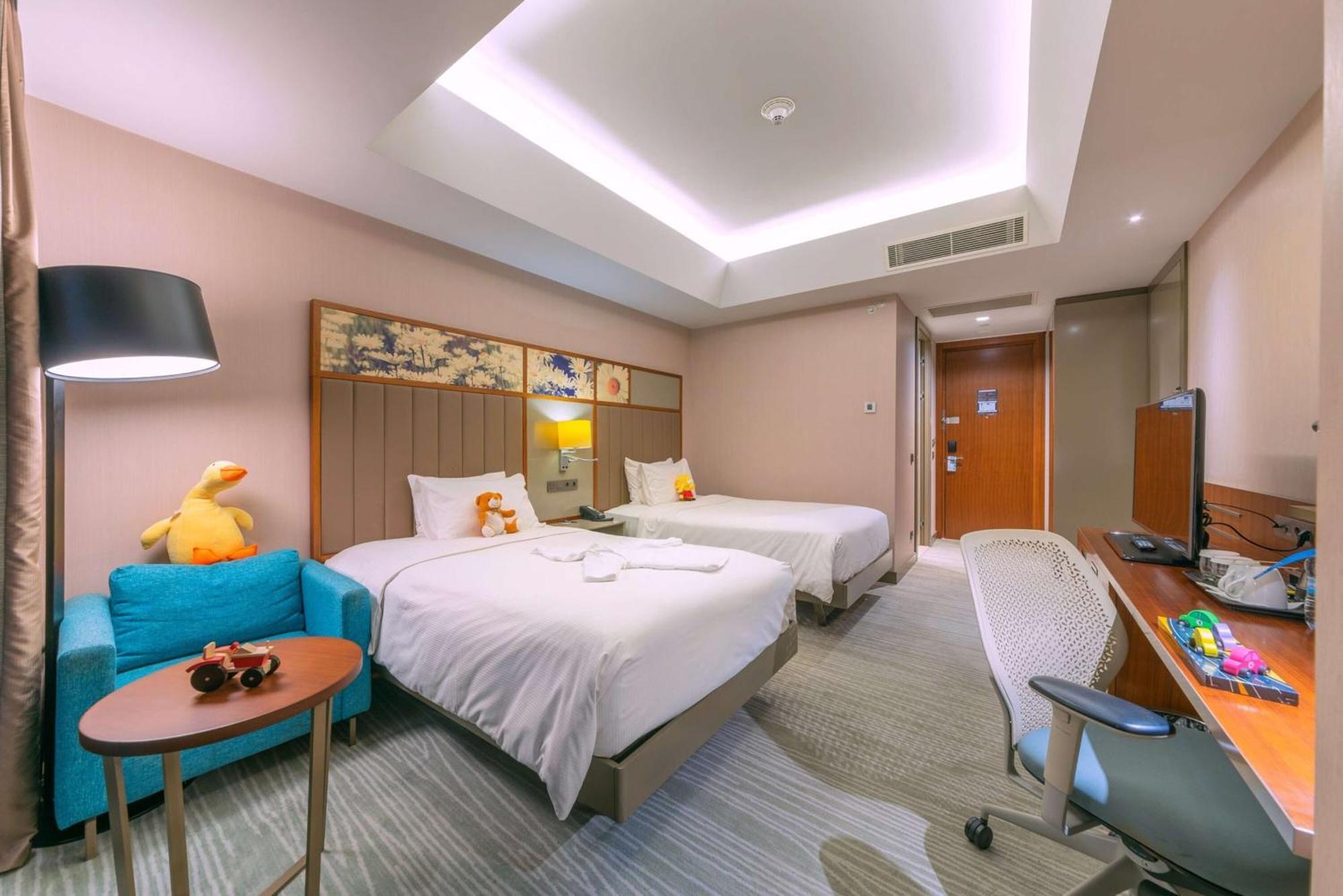 Hilton Garden Inn Istanbul Atatuerk Airport Buitenkant foto