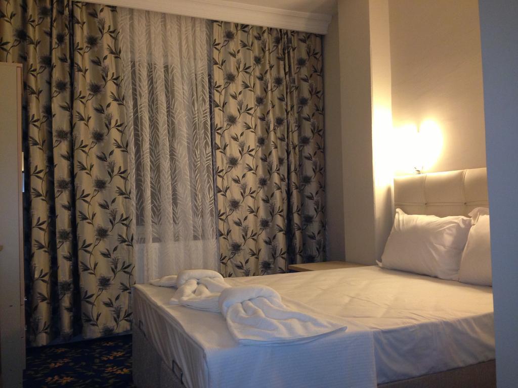 Hilton Garden Inn Istanbul Atatuerk Airport Kamer foto