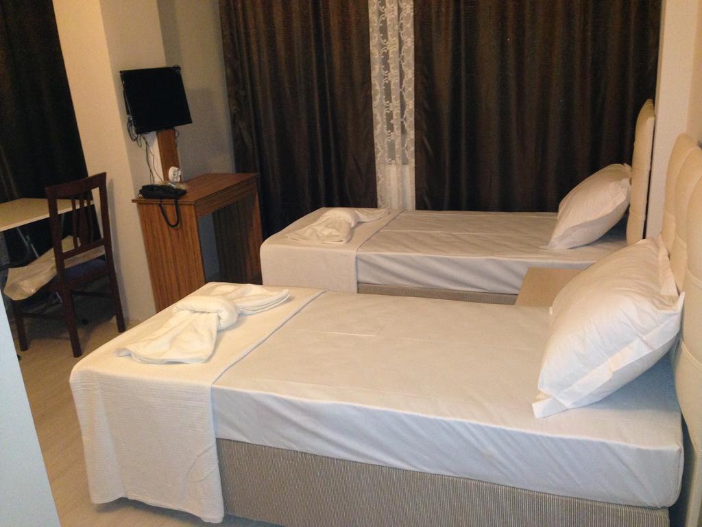 Hilton Garden Inn Istanbul Atatuerk Airport Kamer foto